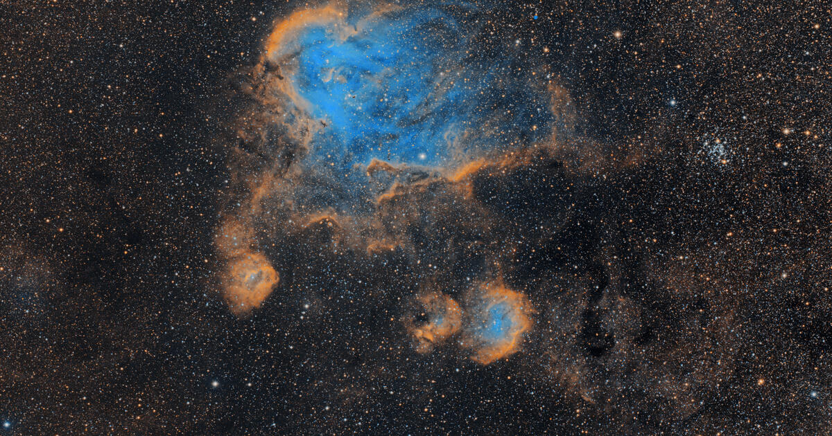 Lambda Centauri Nebula | Telescope Live